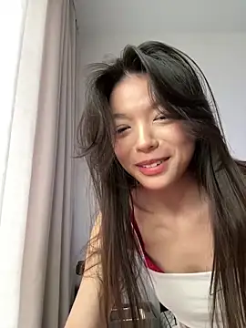 Snapshot of DesiredHoney chatting on March 2, 10:35 am DesiredHoney online show from March 2, 10:35 am