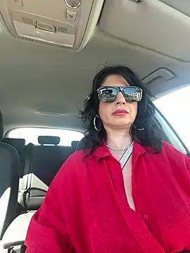 MichelleCara online show from March 31, 9:10 am