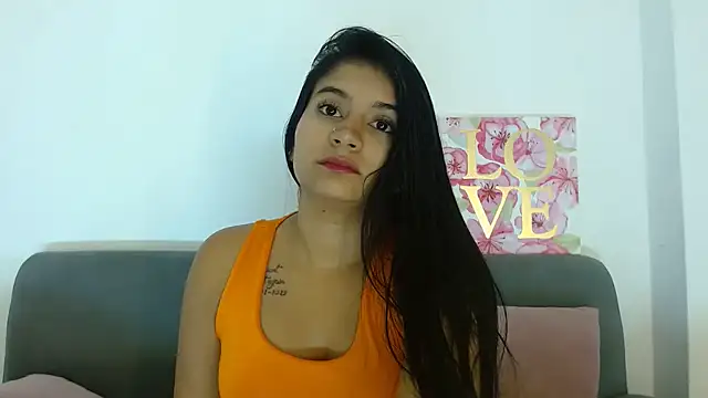 anahi  s online show from March 5, 4:45 am