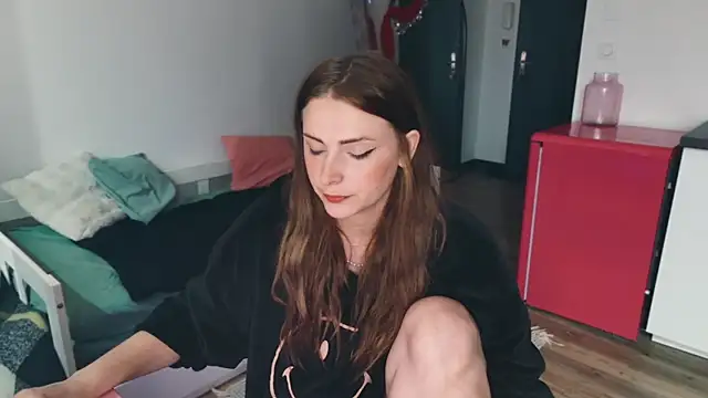 ce leste   online show from October 23, 1:21 pm