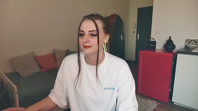 ce leste   online show from February 4, 12:22 pm