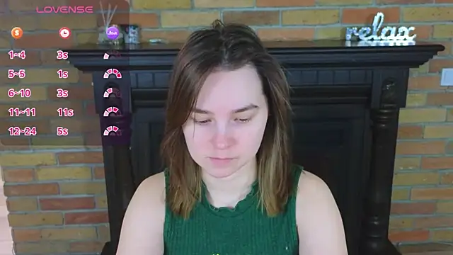 Ellie Sunset online show from March 9, 8:40 am