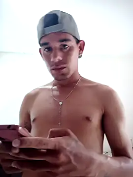 Snapshot of CamiloRivaldo_27- chatting on February 26, 1:54 pm CamiloRivaldo 27- online show from February 26, 1:54 pm