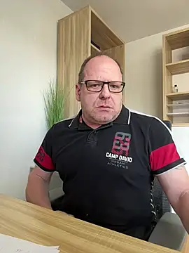 coupleLatinaLovers online show from March 11, 11:55 am