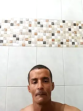 morenogato100 online show from December 3, 9:40 am