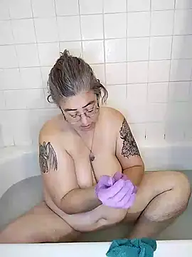 GraceHenderson online show from January 15, 6:51 pm