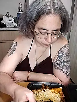 GraceHenderson online show from March 6, 2:30 am