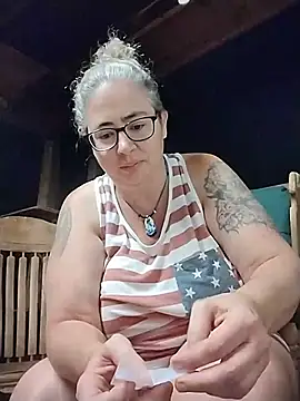 Snapshot of GraceHenderson chatting on July 28, 10:54 am GraceHenderson online show from July 28, 10:54 am