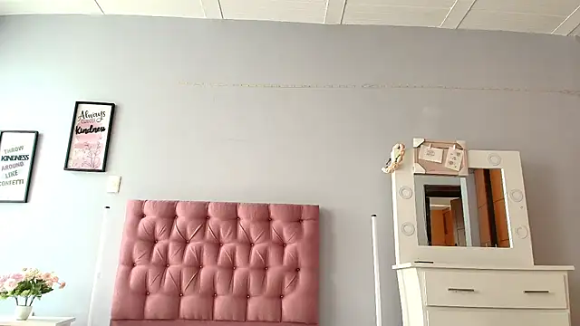  69HONRY online show from January 13, 2:00 pm