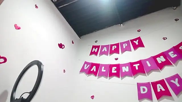 PetiteIvoryQueen19 online show from March 1, 10:24 am