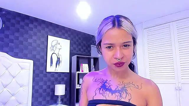 rave connor online show from December 23, 6:48 pm