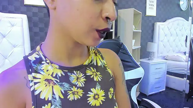 rave connor online show from February 18, 7:19 pm