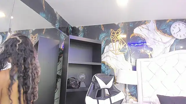 rave connor online show from December 16, 7:19 pm