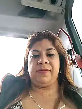 Laura-Hernandez online show from January 2, 8:24 pm