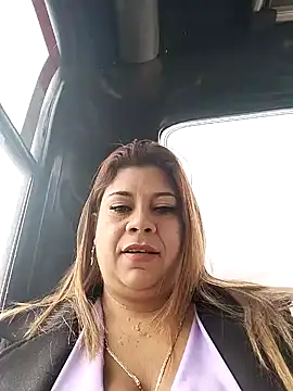 Laura-Hernandez online show from January 24, 4:28 pm