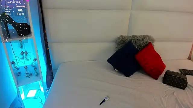 Snapshot of Stefyrossy chatting on March 12, 2:34 pm Stefyrossy online show from March 12, 2:34 pm