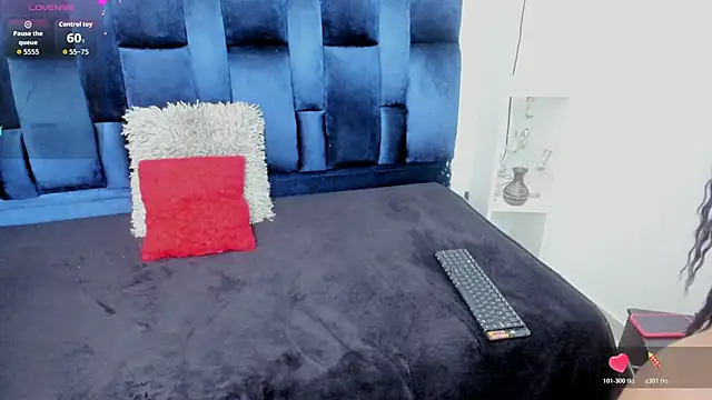 Snapshot of Stefyrossy chatting on April 10, 2:44 pm Stefyrossy online show from April 10, 2:44 pm