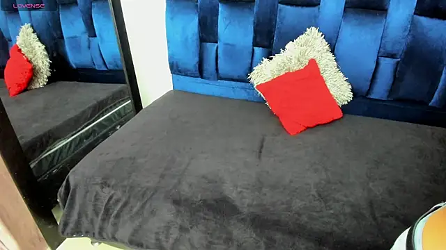 Snapshot of Stefyrossy chatting on April 14, 3:07 pm Stefyrossy online show from April 14, 3:07 pm