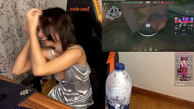 JayJaylov online show from February 27, 5:26 pm