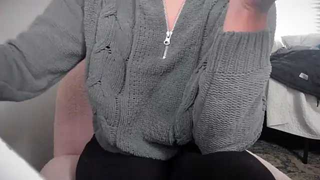 bigb00tyjudyyX online show from October 18, 2:51 pm