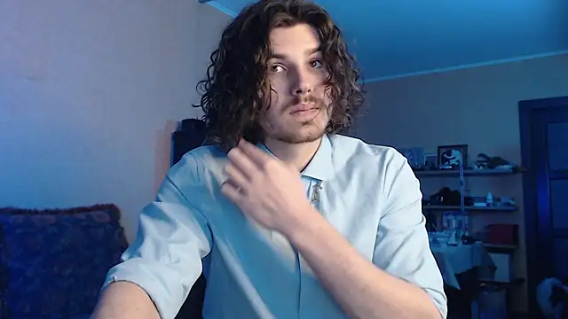 Snapshot of daddyMarty420 chatting on March 23, 5:06 pm daddyMarty420 online show from March 23, 5:06 pm