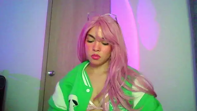 Kiri Cutee online show from November 7, 4:23 am