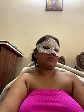 Snapshot of kamayanisingh24 chatting on February 1, 5:49 am kamayanisingh24 online show from February 1, 5:49 am