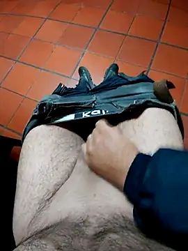 Snapshot of Camilo-31RI chatting on February 22, 11:09 am Camilo-31RI online show from February 22, 11:09 am