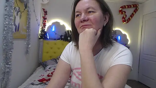 HolyMilfa online show from December 20, 1:54 pm