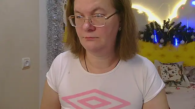 HolyMilfa online show from January 22, 7:57 am