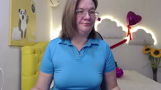 HolyMilfa online show from March 20, 7:58 am