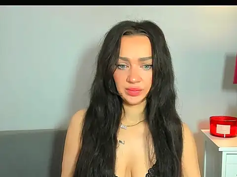 Snapshot of OliviaFantasy chatting on February 24, 7:50 am OliviaFantasy online show from February 24, 7:50 am