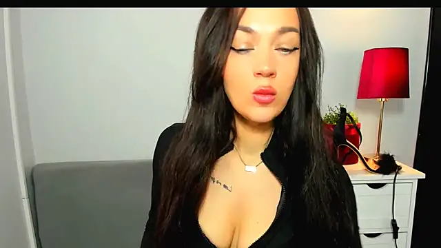 Snapshot of OliviaFantasy chatting on March 1, 10:28 am OliviaFantasy online show from March 1, 10:28 am