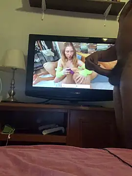 kioluy online show from December 19, 12:39 am