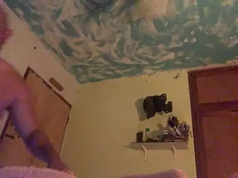 kioluy online show from April 14, 3:56 am