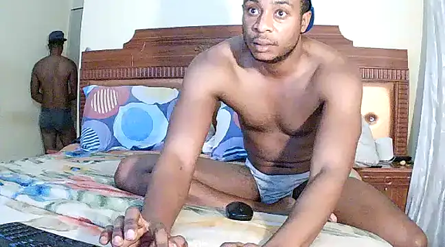 Snapshot of quincyray chatting on February 11, 10:28 pm quincyray online show from February 11, 10:28 pm