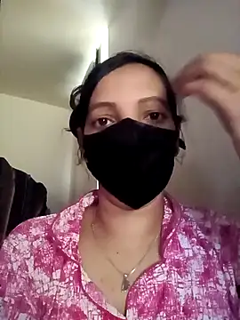 Snapshot of Sahana_Telugu_Girl chatting on December 18, 6:43 am Sahana Telugu Girl online show from December 18, 6:43 am