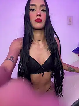 Snapshot of Exotic_girl666 chatting on July 10, 2:16 am Exotic girl666 online show from July 10, 2:16 am