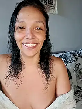 Snapshot of DaneLoveSexy chatting on January 15, 10:27 am DaneLoveSexy online show from January 15, 10:27 am