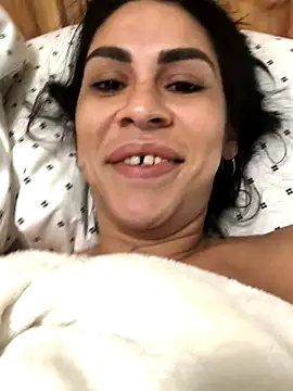 hotroommates online show from November 23, 3:34 pm