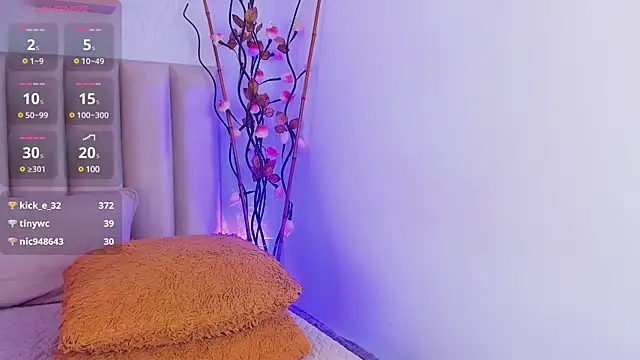 franchescamm online show from February 26, 12:27 am