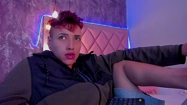 megan 100 online show from January 5, 10:29 pm