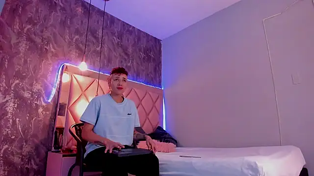 megan 100 online show from January 23, 6:56 pm