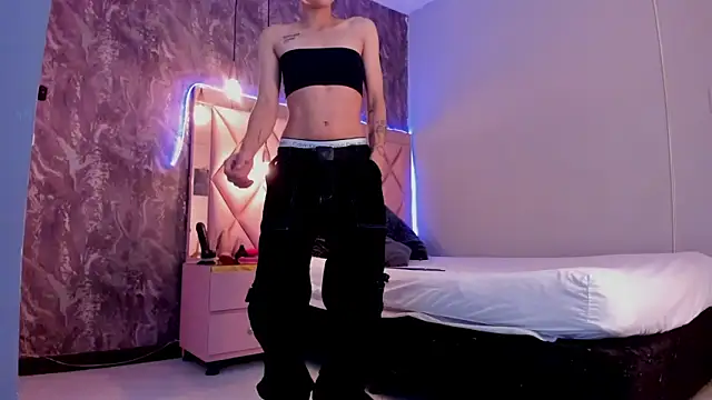 megan 100 online show from January 24, 6:35 pm