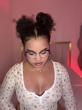 Lucy wilson5 online show from January 19, 2:48 am