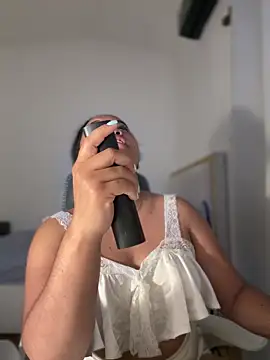 Lucy wilson5 online show from March 17, 2:38 am