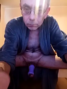 BesterJunge45 online show from April 19, 11:42 am