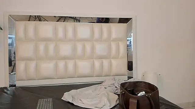 Alhana pulido online show from December 3, 7:44 pm