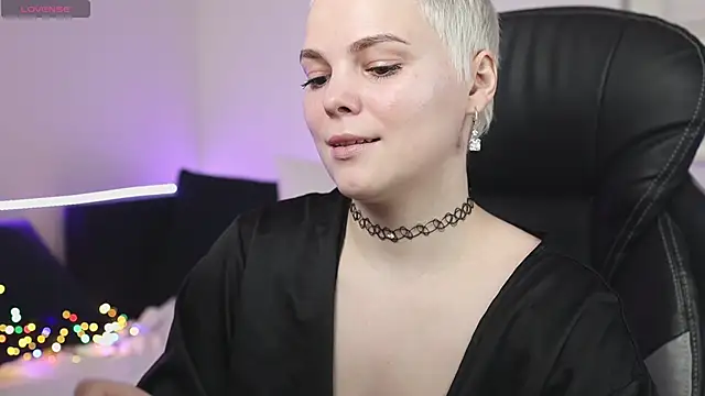 LikaBerry1 online show from January 30, 7:59 pm