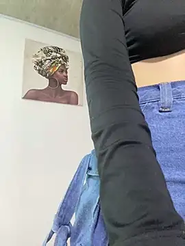 angel natural online show from March 13, 7:17 pm